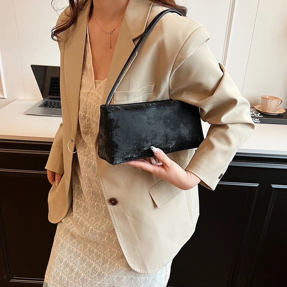 Victoria Essence Bag | Versatilidad Elegante